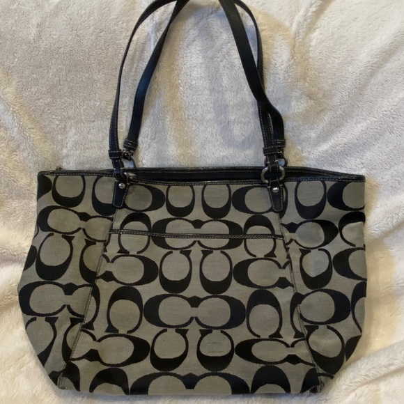 Coach Leah Signature C Jacquard Print Tote Shoulder Bag Purse Satchel Blk Gry XL - Picture 8 of 9